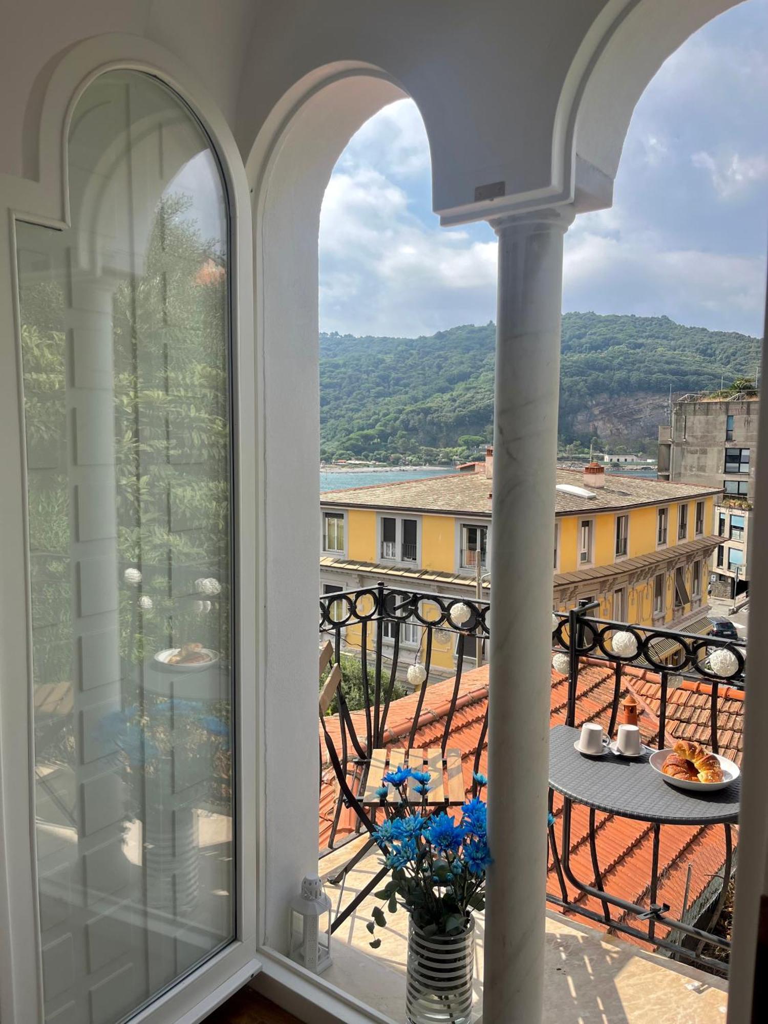 Le Finestre Veneris Hotel Porto Venere Bagian luar foto