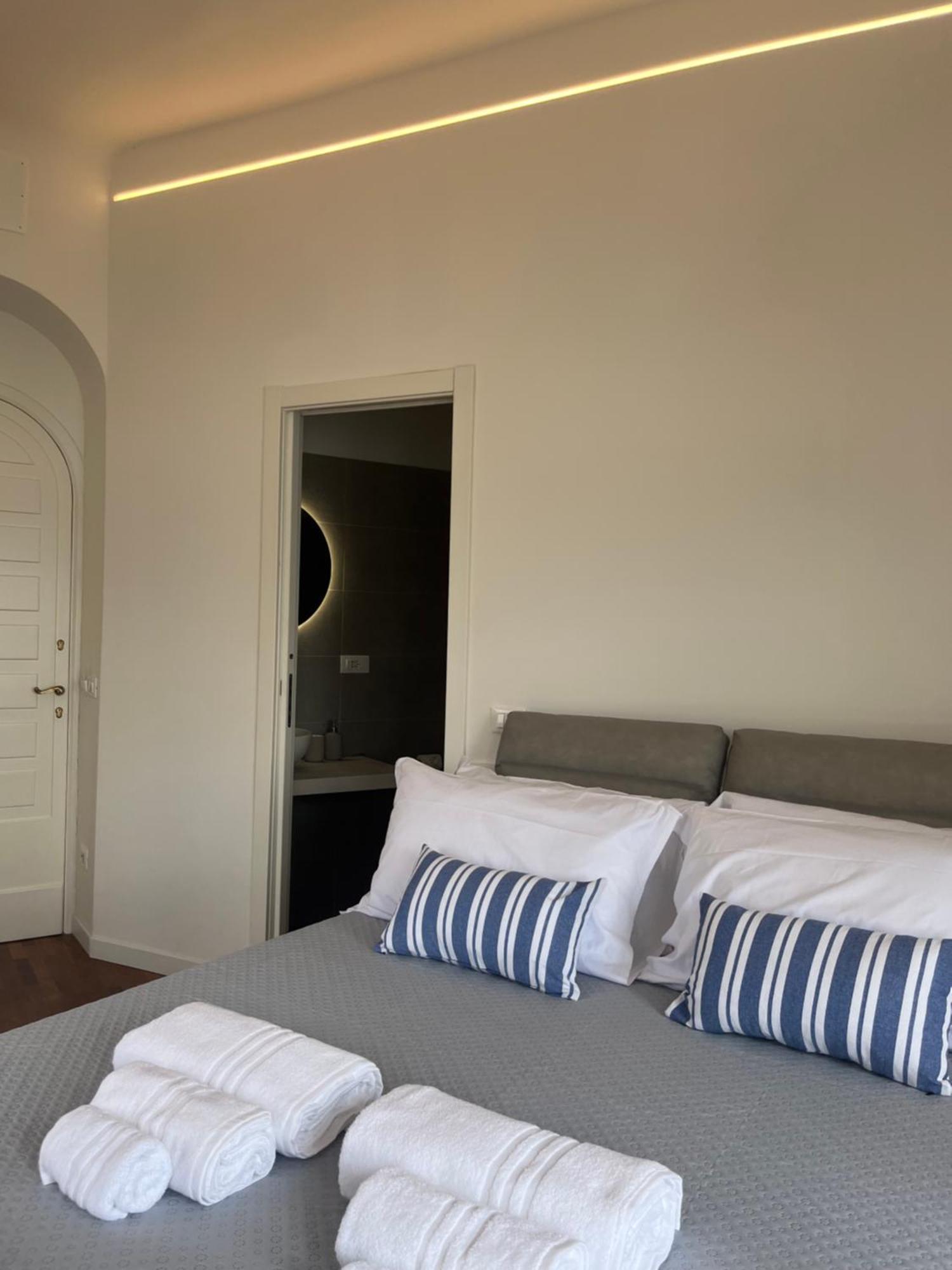 Le Finestre Veneris Hotel Porto Venere Bagian luar foto